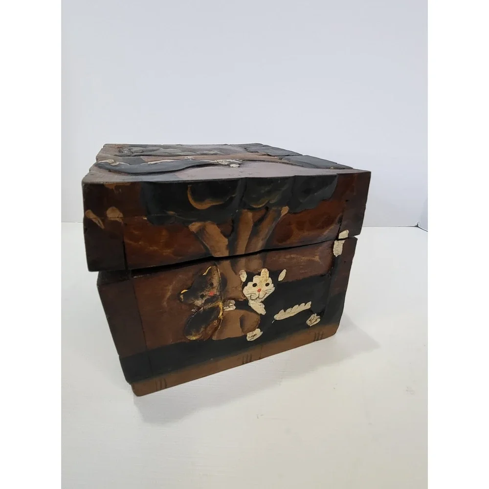 Funky Vintage Hand Carved Folk Art Cat Trinket Box Wooden Keepsake Storage Decor